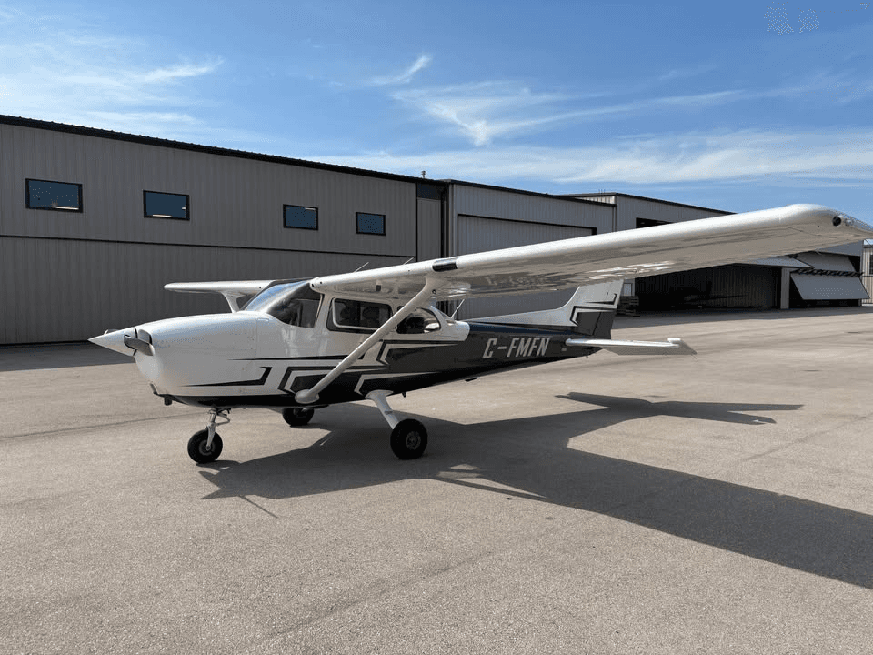 1999 Cessna 172R for sale in BC, Canada